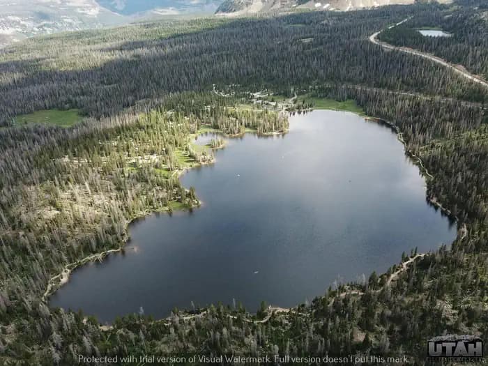 MIRROR LAKE