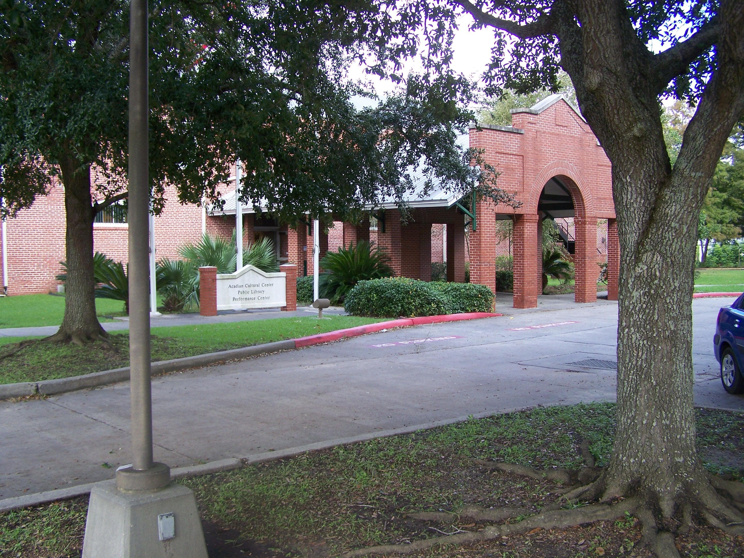 Wetlands Acadian Cultural Center