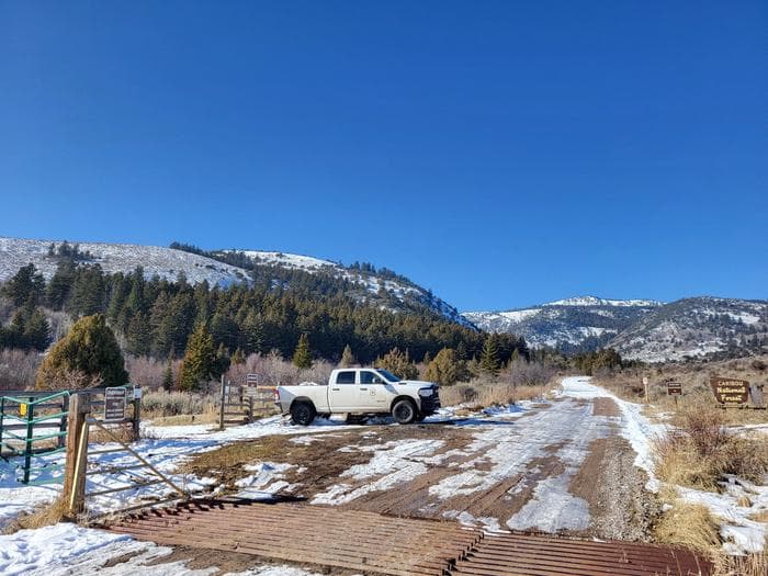 MALAD SUMMIT GUARD STATION