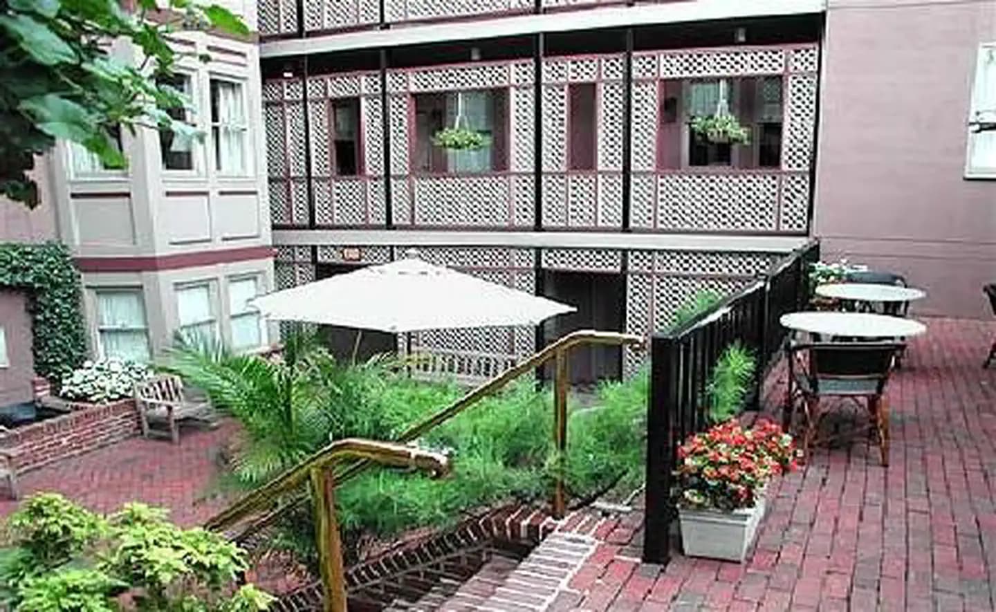 The Morrison-Clark Inn