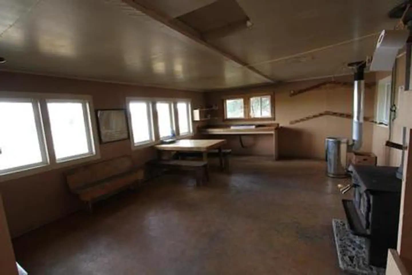 CASTLE FLATS CABIN
