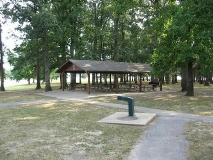 COLES CREEK DAY USE