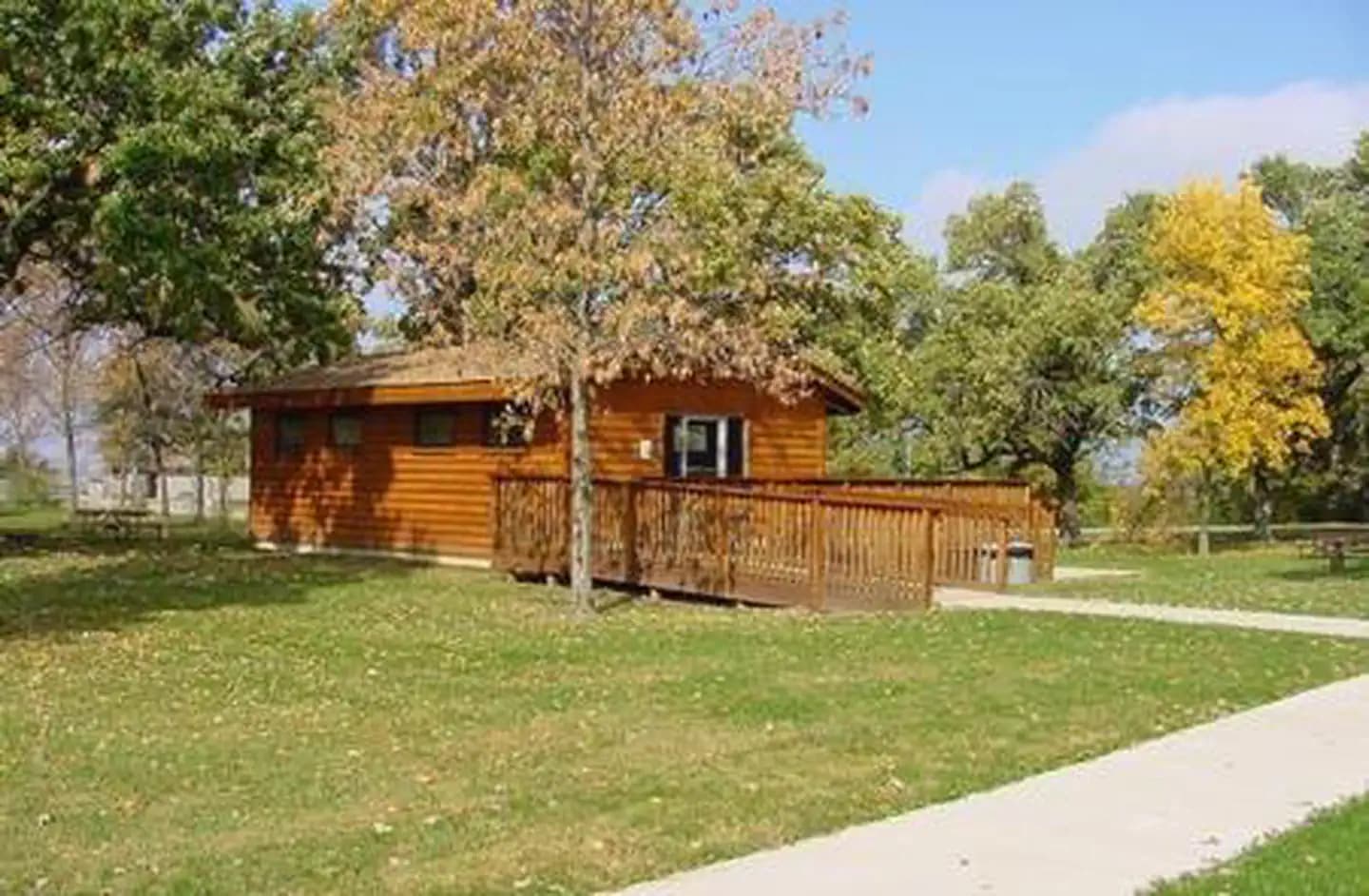 MINER'S RETREAT ENCLOSED SHELTER (IA)